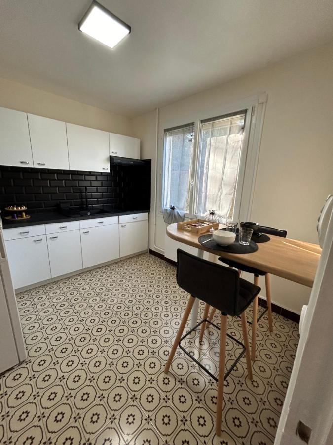 Apt Evreux 900M De La Gare Eksteriør bilde